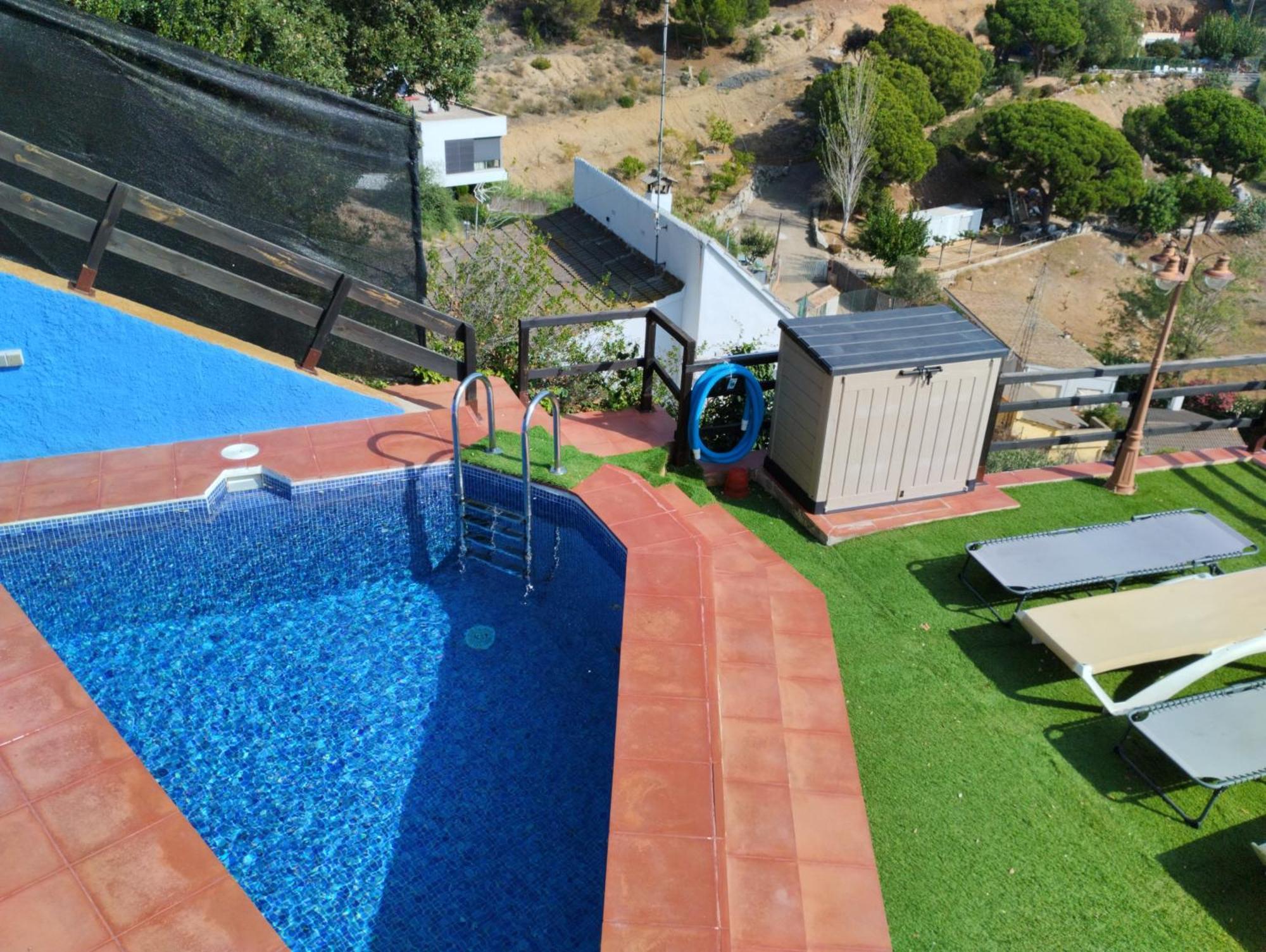 Pura Vida Piscina Barbacoa Y Vistas Al Mar Villa Pineda de Mar Eksteriør bilde